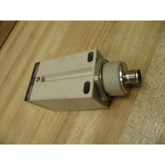 Square D XUC8AKSNM12 Telemecanique Photoelectric Sensor