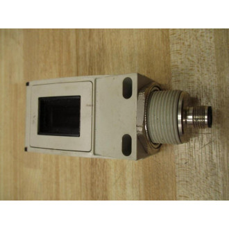 Square D XUC8AKSNM12 Telemecanique Photoelectric Sensor