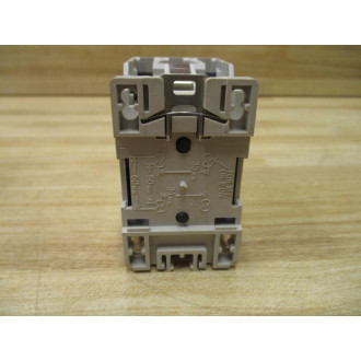 Cutler Hammer CE15EN3A Contactor CE15EN3
