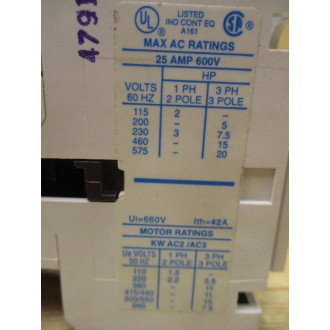 Cutler Hammer CE15EN3A Contactor CE15EN3