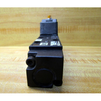Parker L7452440153B Schrader Bellows Solenoid Valve - Used