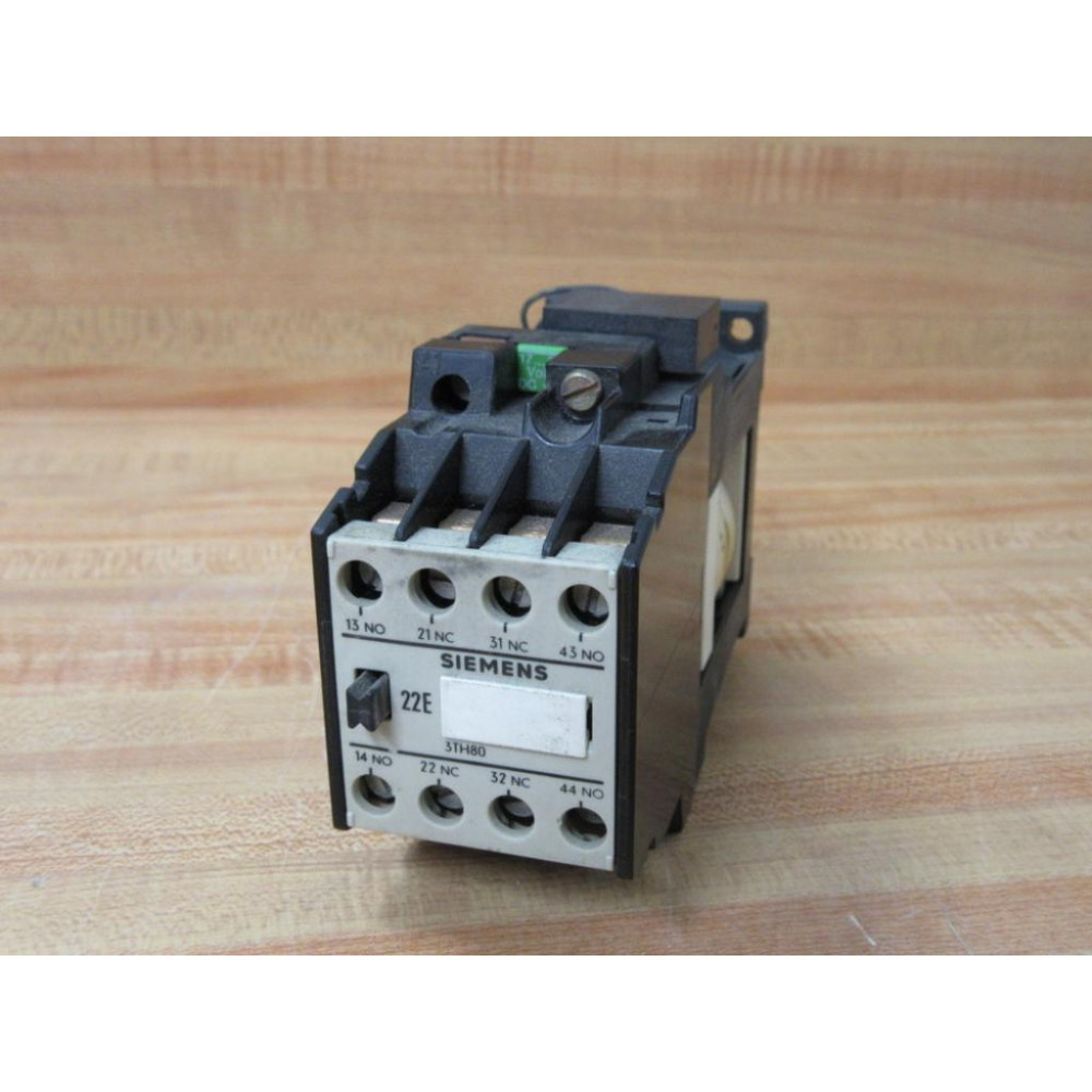 Siemens 3TH80 22-4BB4 Contactor 3TH80224BB4 - Used