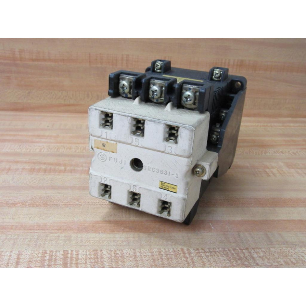 Fuji Electric SRC3631-3 Magnetic Contactor SRC36313 - Used Fuji Electric SRC3631-3 Magnetic Contactor SRC36313 - Used