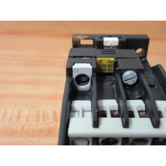 Siemens 3TF4022-7E Contactor 3TF40227E - Used