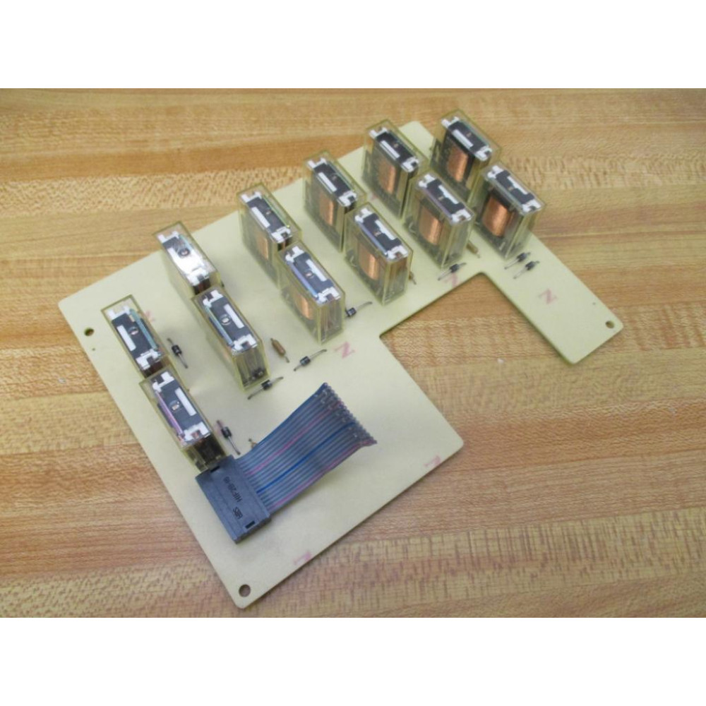 C1CVM32Y0 Relay Board C1CVM32YO - Used