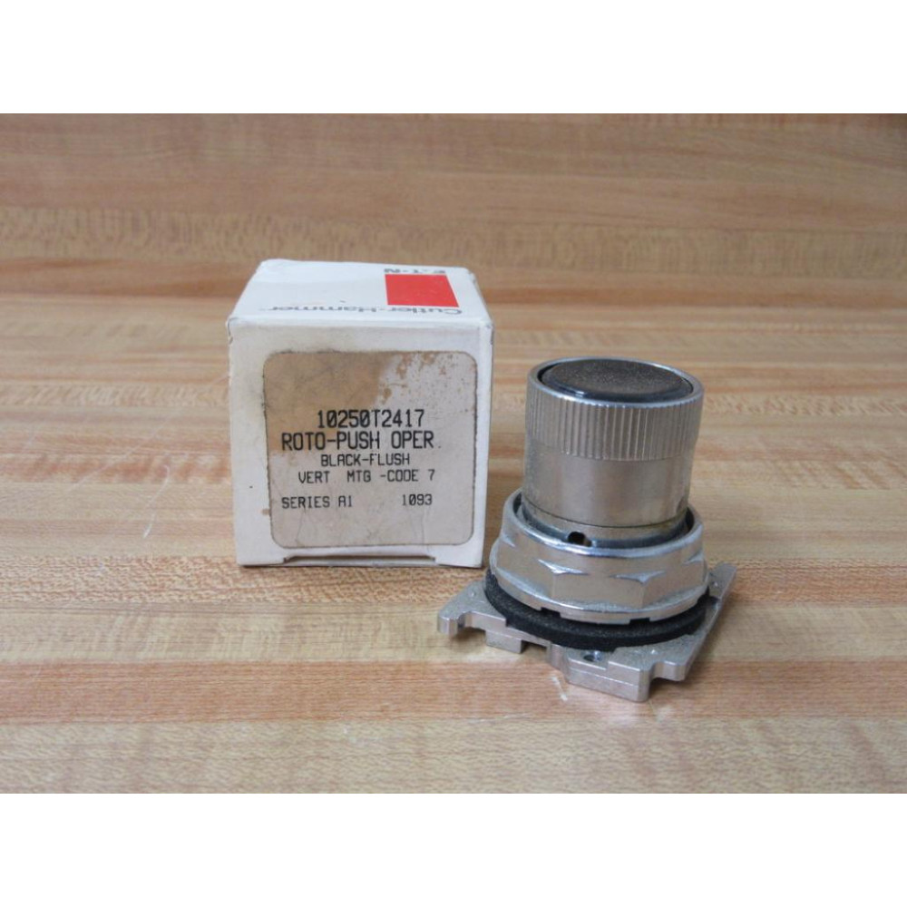 Cutler Hammer 10250T2417 Roto-Push Operator Button