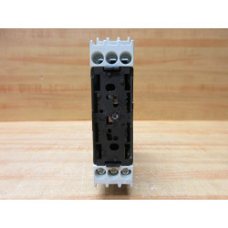 Siemens 3RP1505-1AQ30 Timing Relay 3RP15051AQ30 Missing Front Panel - Used