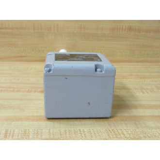 ITT Industries 100T3FC3A Neo-Dyn Temperature Switch  98087 - Used