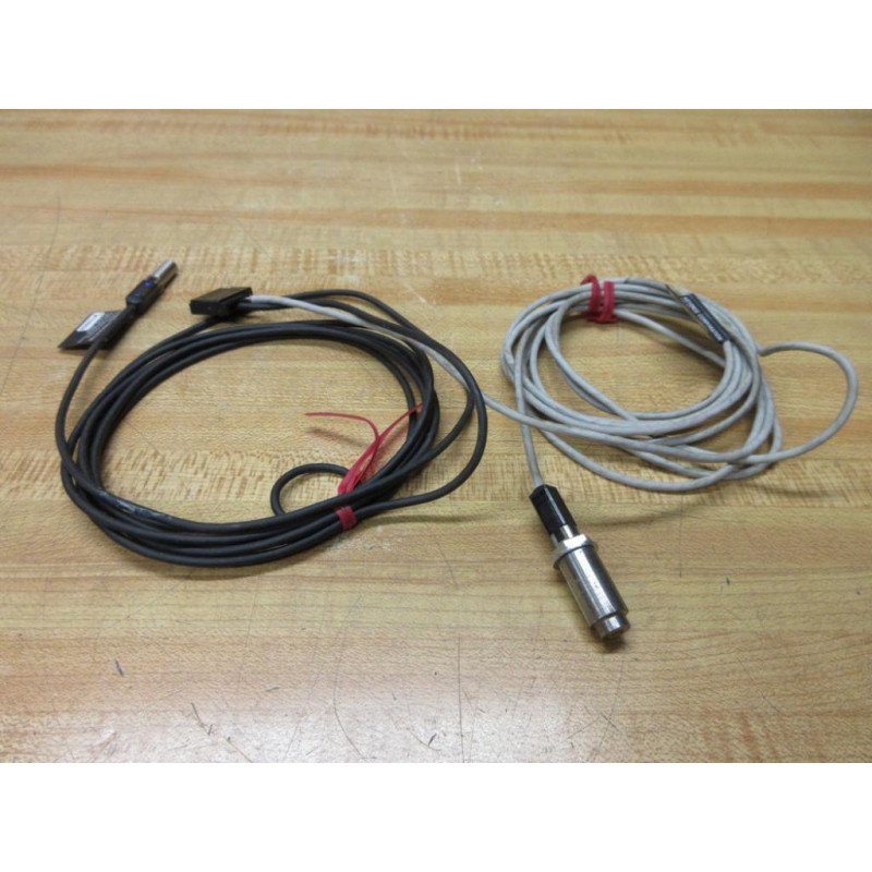 Keyence LV-S71 Sensor LVS71 - Used