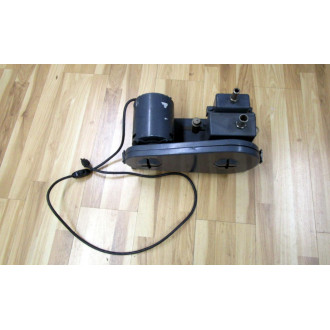 Welch 1400 Vacuum Pump 66E411 - Used