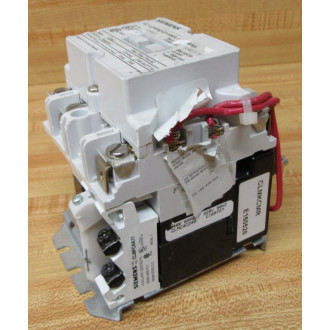 Siemens CLM0C03 Contactor W Chipped Housing - Used
