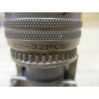 Bendix PT06A-22-32P(SR) Amphenol Circular Connector PT06A2232PSR - New No Box
