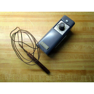 Honeywell T675A-1508 Remote Bulb Temperature Controller T675A1508 - Used
