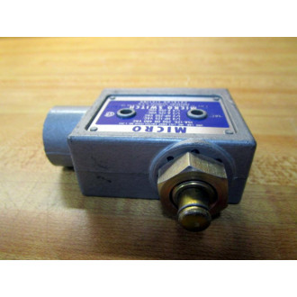 Micro Switch BZE-RQX2 Limit Switch BZERQX2 - New No Box