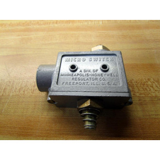 Micro Switch BZE-RQX2 Limit Switch BZERQX2 - New No Box