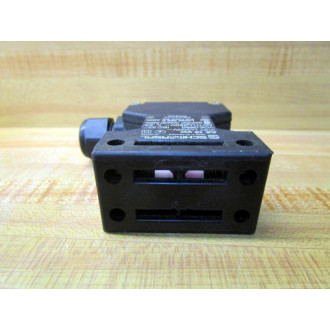 Schmersal AZ-15-ZVR Safety Interlock Switch  AZ15ZVR WO Wires & Key - Used