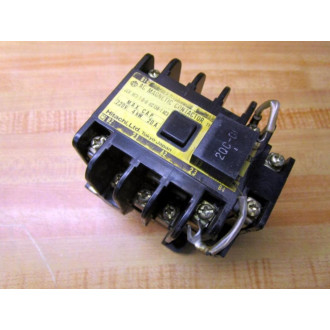 Hitachi JEM AC3-1-0-0 Magnetic Contactor JEMAC3100 - Used