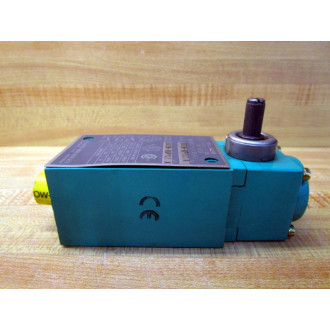 Allen Bradley 802M-NPY12 Limit Switch 802MNPY12 Series A - Used