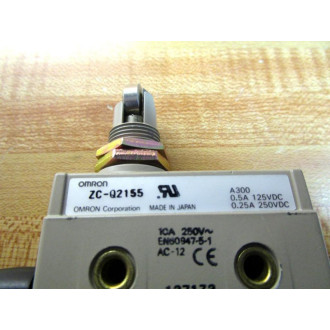Omron ZVC-Q2155 Enclosed Switch WRoller ZVCQ2155 - New No Box