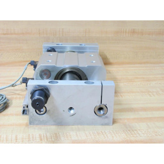 SMC NCDY2S32H-0500B-A80CL Cylinder NCDY2S32H0500BA80CL - Used