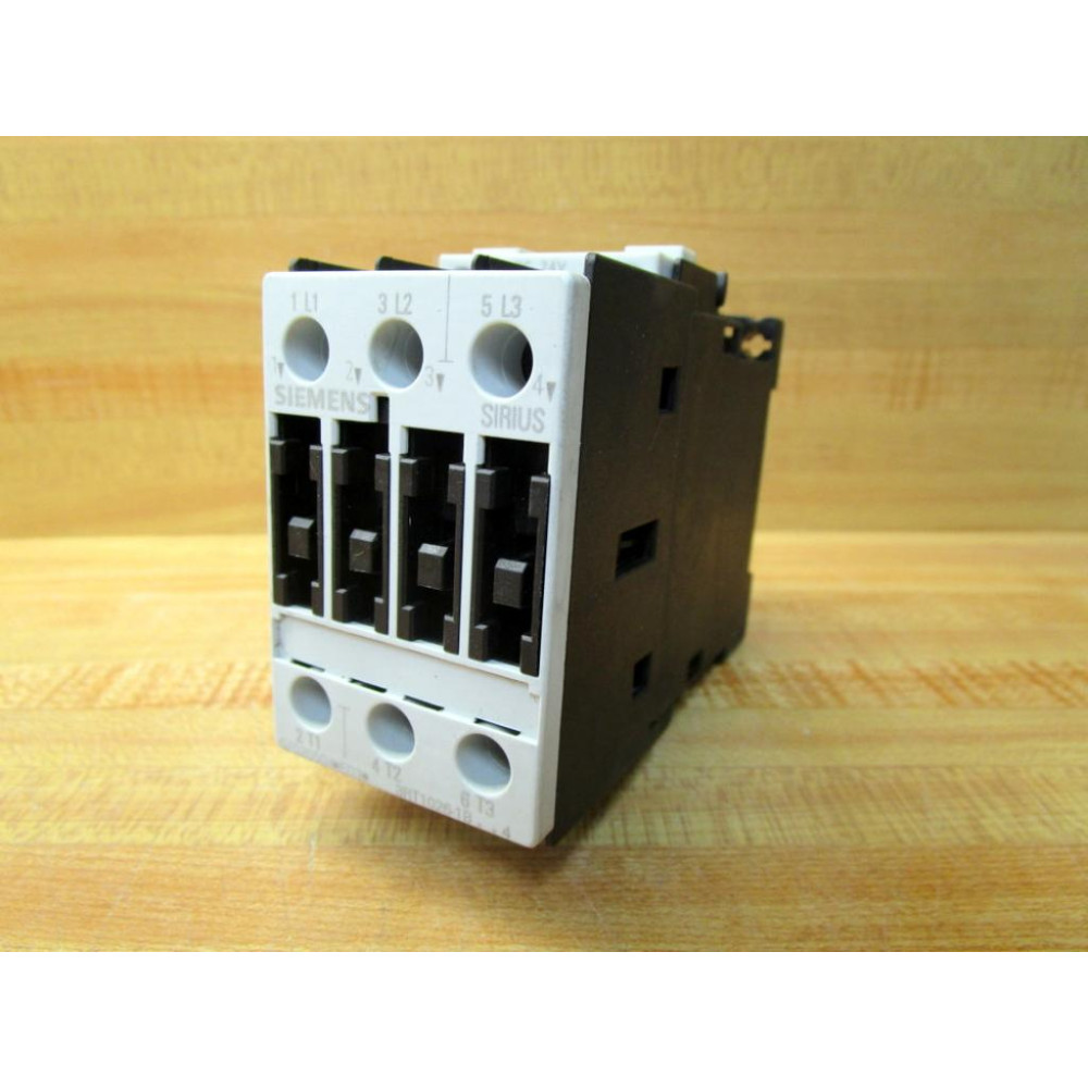 Siemens 3RT1026-1B-4 Contactor 3RT10261B4 G02050*E03* - Used