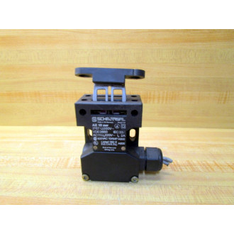 Schmersal AZ-15-ZVR Safety Interlock Switch  AZ15ZVR WActuator Key - Used
