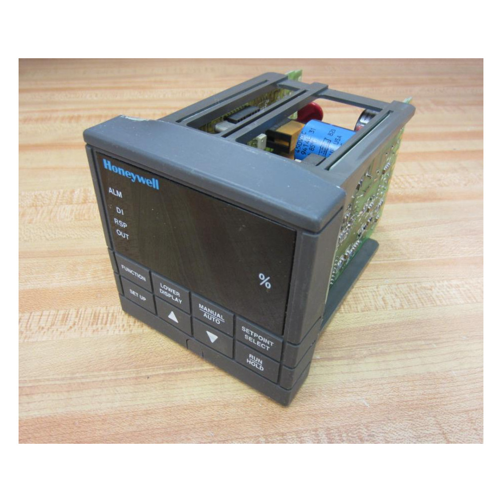 Honeywell UDC3000 Temperature Controller DC300E01B03000000 WO Housing - Used