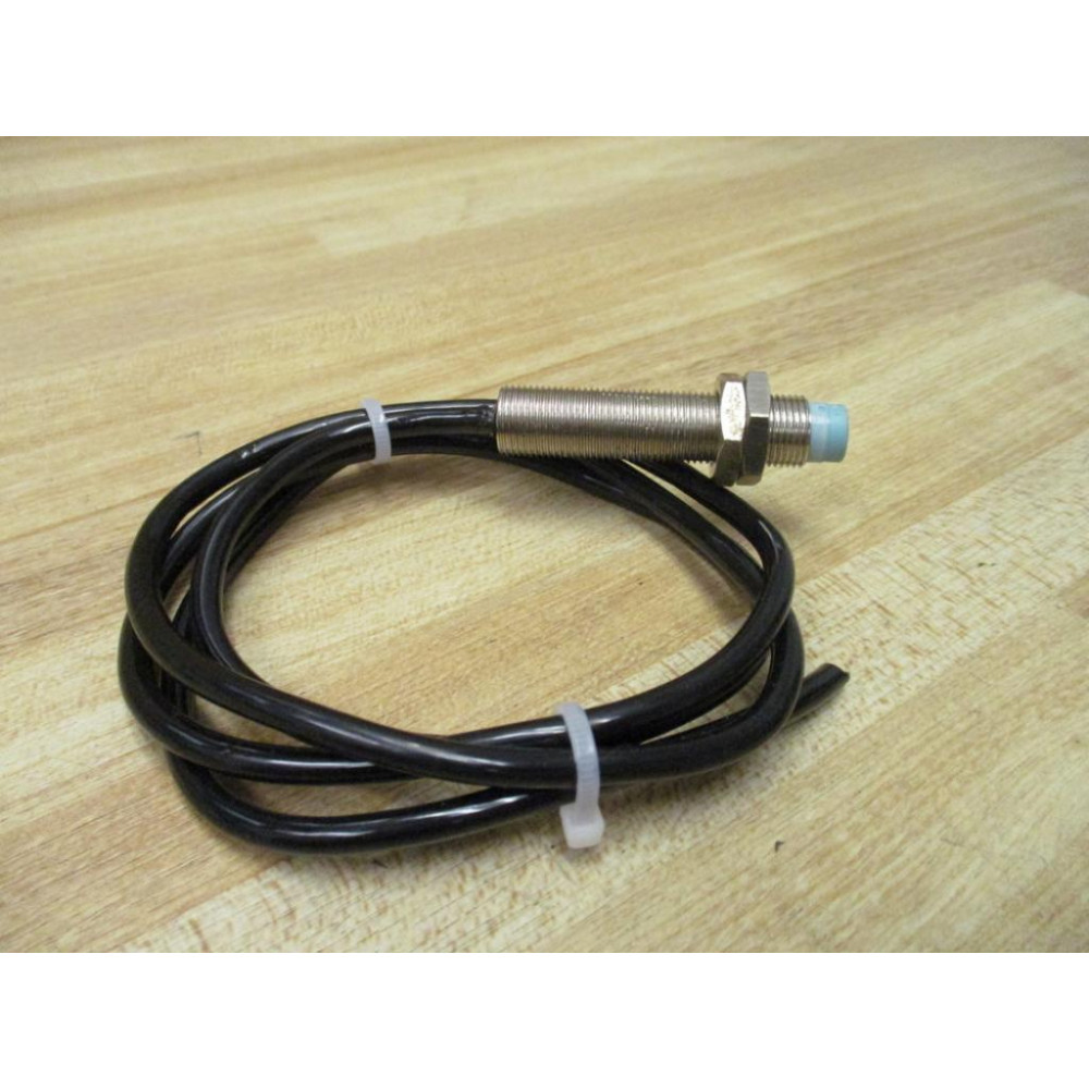 Siemens 3RG4012-0AB00 Proximity Switch 3RG40120AB00 - Used