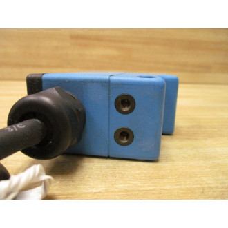 Sick WT32-R230 Photoelectric Sensor 1 007 413 - Used