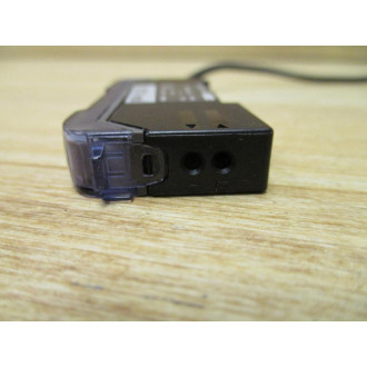 Keyence FS-V21RP Photelectric Sensor FSV21RP W 4 Pin Connection - New No Box