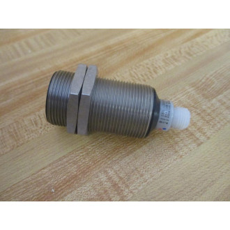 Cutler Hammer E57LAL30A2SA Tubular Inductive Proximity Switch - New No Box