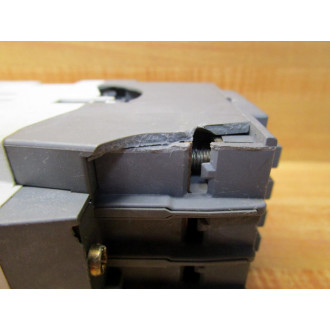 ABB AL26-30-10-24VDC Contactor AL26-30-10-R81 Cracked Housing - Used