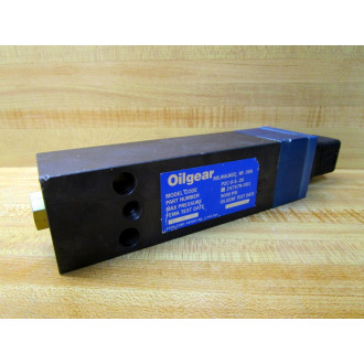 Oilgear L247579-001 Valve  P2C-0-S-.26 - Used