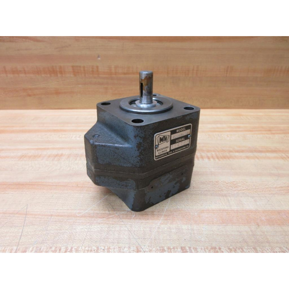 MTE C204M-23 Hydraulic Motor C204M23 - Used