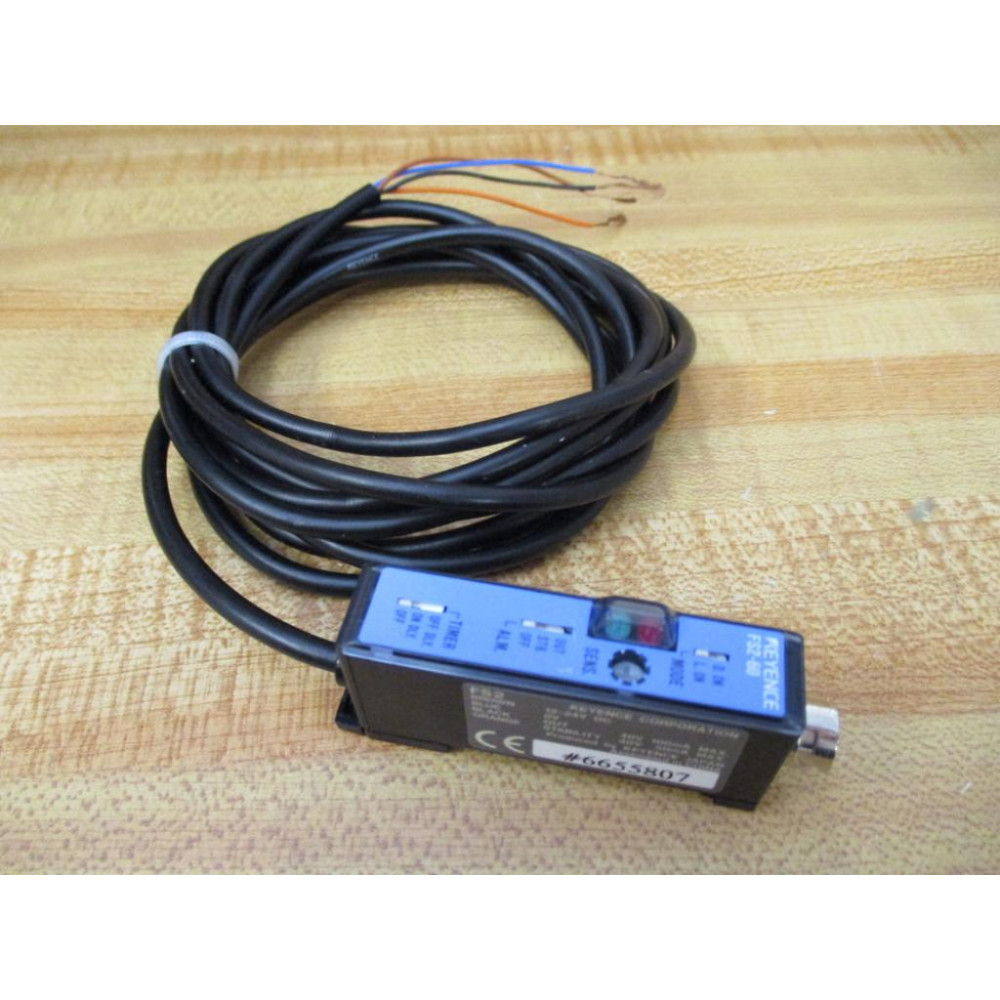Keyence FS2-60 FS2 Cable Type Fiber Amplifier FS260 - New No Box Keyence FS2-60 FS2 Cable Type Fiber Amplifier FS260 - New No Box