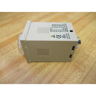 IDEC GE1A-C10HA110 Electronic Timer GE1A