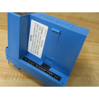 Honeywell RM7895A-1014 Burner Controller RM7895A1014 WO Cover Rev D - New No Box
