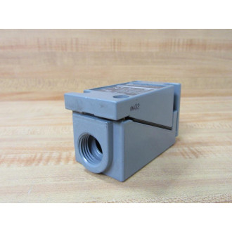 Allen Bradley 802T-FP Oiltight Limit Switch 802TFP - Used