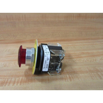 Allen Bradley 800T-FXTQ24RA1 E-Stop Push Button WE-Stop Plate - New No Box
