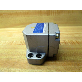Yamatake LDS-5200K Limit Switch LDS5200K - New No Box