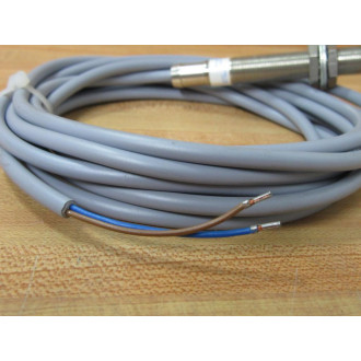 Cutler Hammer E57MAL12A2 Eaton Proximity Switch Series B1 - New No Box