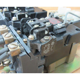 Allen Bradley 705-BOD731 Starter 705-B0D731 4 Small Chips - New No Box