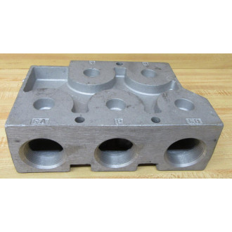 Numatics 005 131B Manifold 005131B - Used