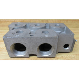 Numatics 005 131B Manifold 005131B - Used