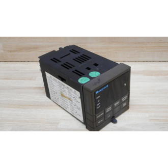 Honeywell UDC3000 Temperature Controller VERSA-PRO Enclosure Only - Used