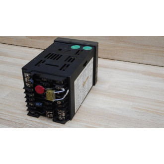 Honeywell UDC3000 Temperature Controller VERSA-PRO Enclosure Only - Used