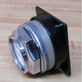 General Electric CR104PBG00U2 Push Button - New No Box