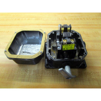 Rees 04944-000 Cable Operated Switch 04944000 BlackW-Handle - Used