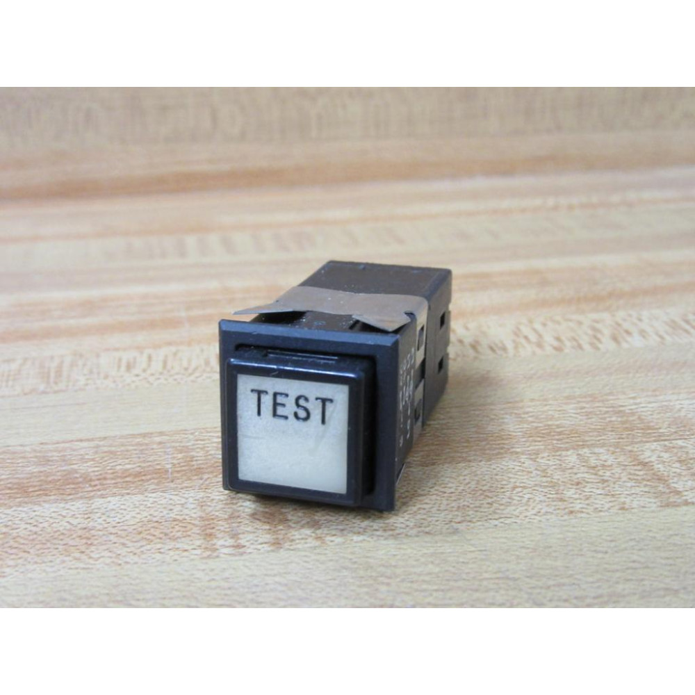 Dialight 554-6221-411 Pushbutton Switch 5546221411 WhiteTest - New No Box