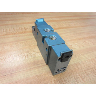 MAC 825C-PP-112DA-552 Solenoid Valve 825CPP112D552 - Used